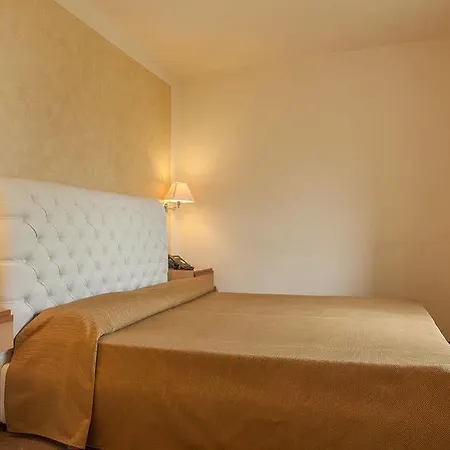 Dependance Silvestro 3*